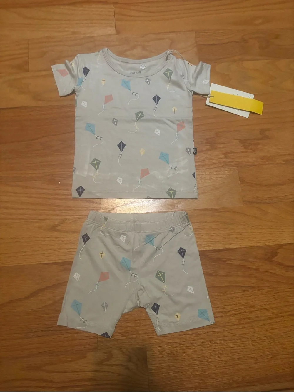 NWOt Kyte BABY Kite-Print Short Pajama Set - 2T, so soft and comfy!
